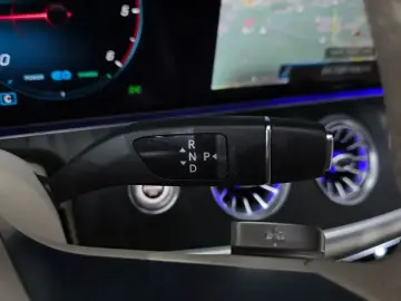 2022 Mercedes-Benz E-Класс с пробегом 49 292 км