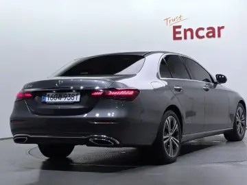 2021 Mercedes-Benz E-Класс с пробегом 64 416 км