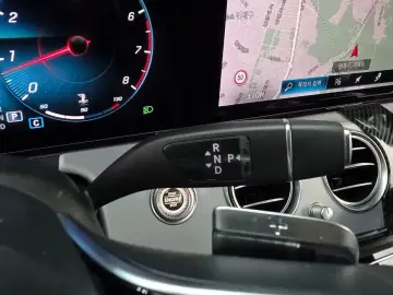 2021 Mercedes-Benz E-Класс с пробегом 64 416 км