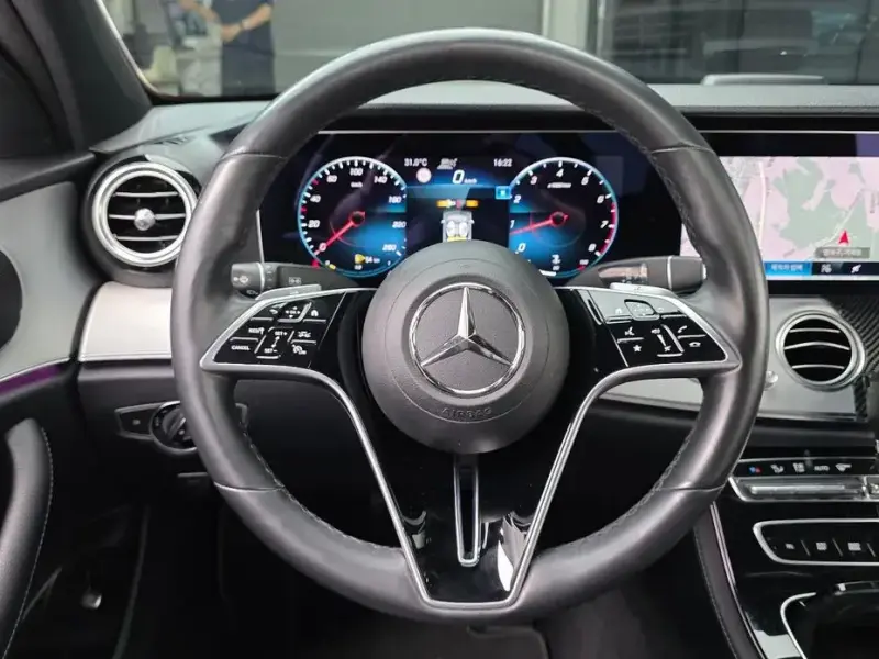 2021 Mercedes-Benz E-Класс с пробегом 64 416 км