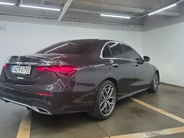 2022 Mercedes-Benz E-Класс с пробегом 48 648 км