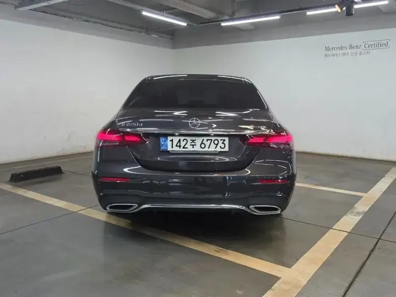 2022 Mercedes-Benz E-Класс с пробегом 48 648 км