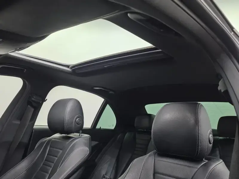 2021 Mercedes-Benz E-Класс с пробегом 64 416 км