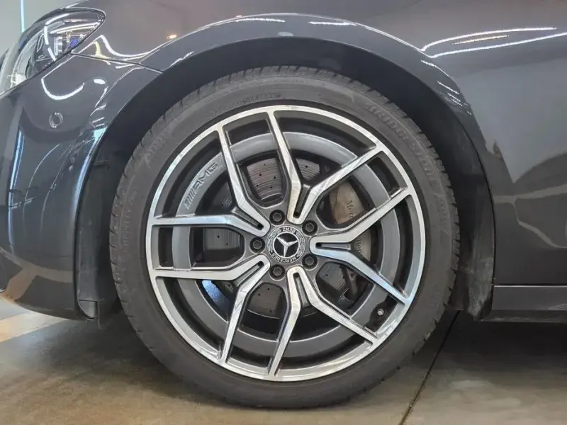 2022 Mercedes-Benz E-Класс с пробегом 48 648 км