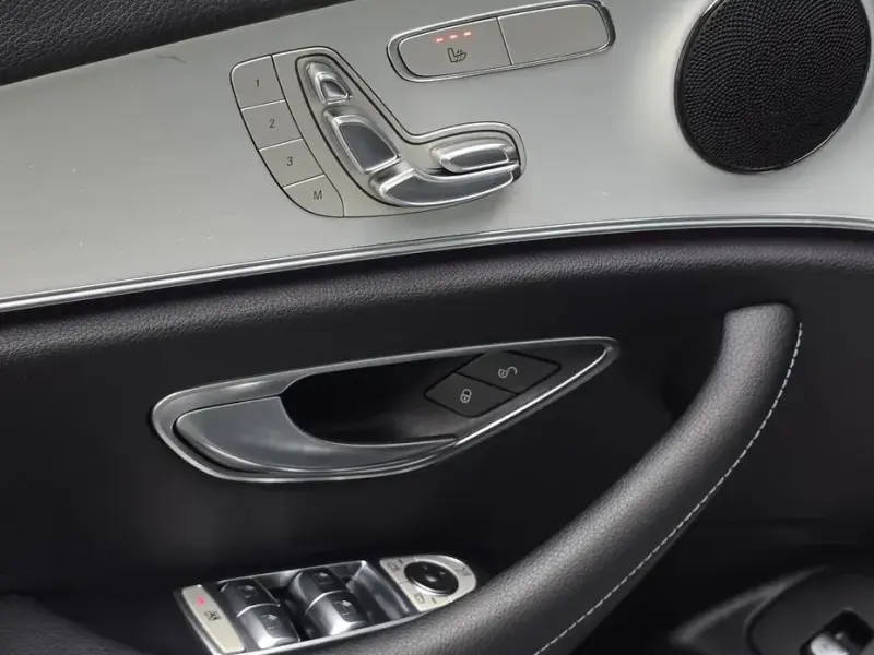 2021 Mercedes-Benz E-Класс с пробегом 64 416 км