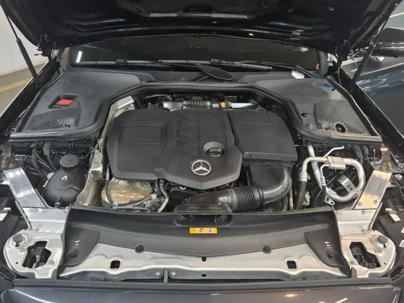 2022 Mercedes-Benz E-Класс с пробегом 48 648 км