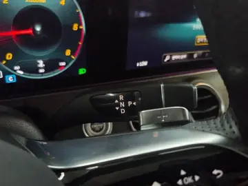 2022 Mercedes-Benz E-Класс с пробегом 48 648 км