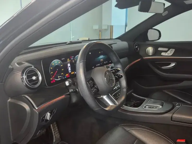 2022 Mercedes-Benz E-Класс с пробегом 48 648 км