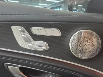2022 Mercedes-Benz E-Класс с пробегом 48 648 км