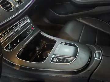 2022 Mercedes-Benz E-Класс с пробегом 48 648 км