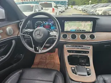2022 Mercedes-Benz E-Класс с пробегом 90 066 км
