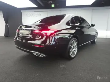 2022 Mercedes-Benz E-Класс с пробегом 38 954 км