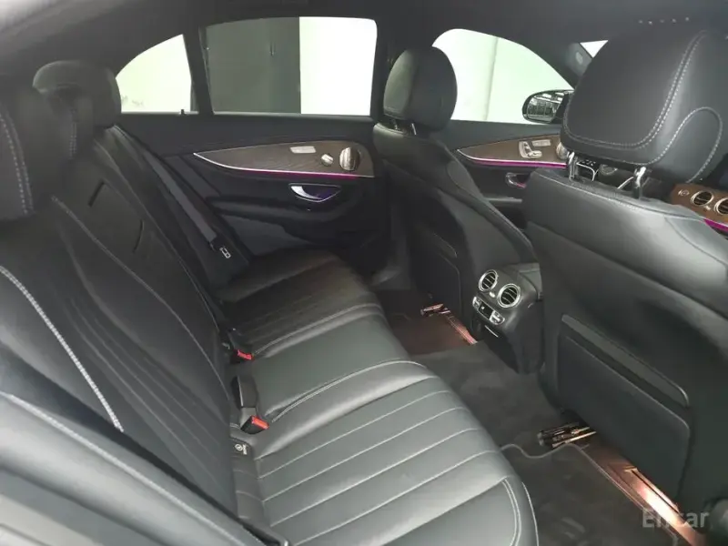 2022 Mercedes-Benz E-Класс с пробегом 38 954 км