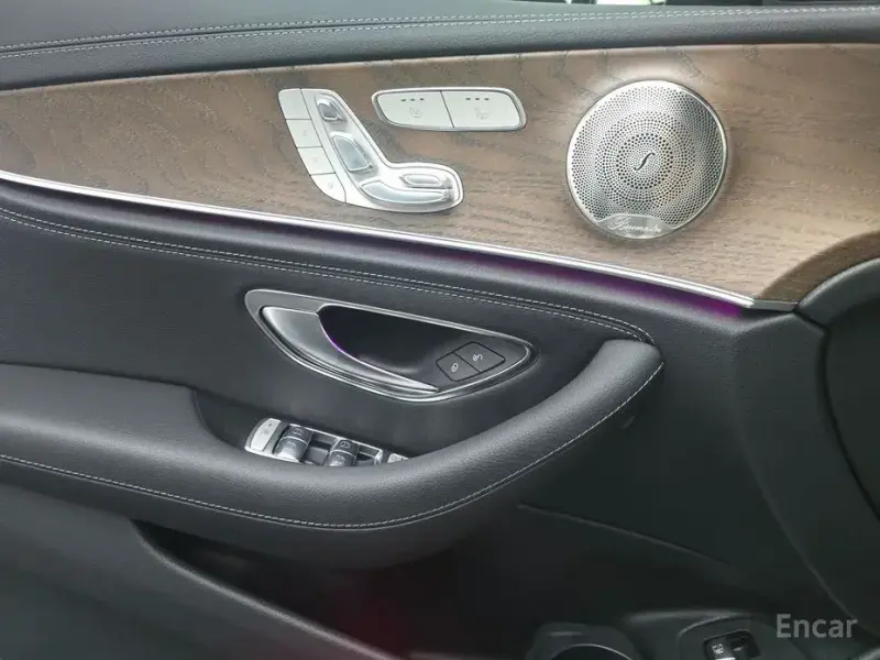 2022 Mercedes-Benz E-Класс с пробегом 38 954 км