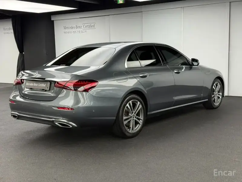 2022 Mercedes-Benz E-Класс с пробегом 28 133 км