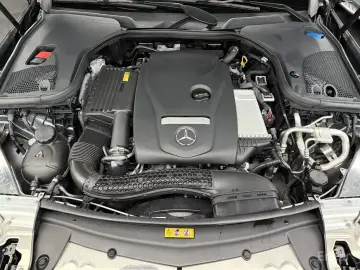 2022 Mercedes-Benz E-Класс с пробегом 28 133 км