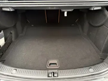 2022 Mercedes-Benz E-Класс с пробегом 28 133 км
