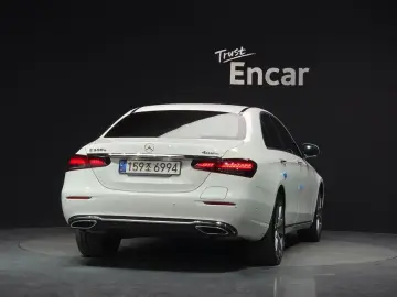 2022 Mercedes-Benz E-Класс с пробегом 59 500 км