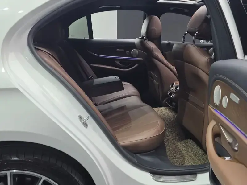 2022 Mercedes-Benz E-Класс с пробегом 59 500 км
