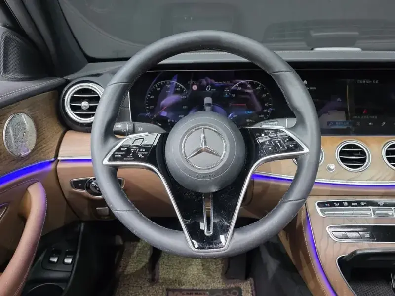 2022 Mercedes-Benz E-Класс с пробегом 59 500 км