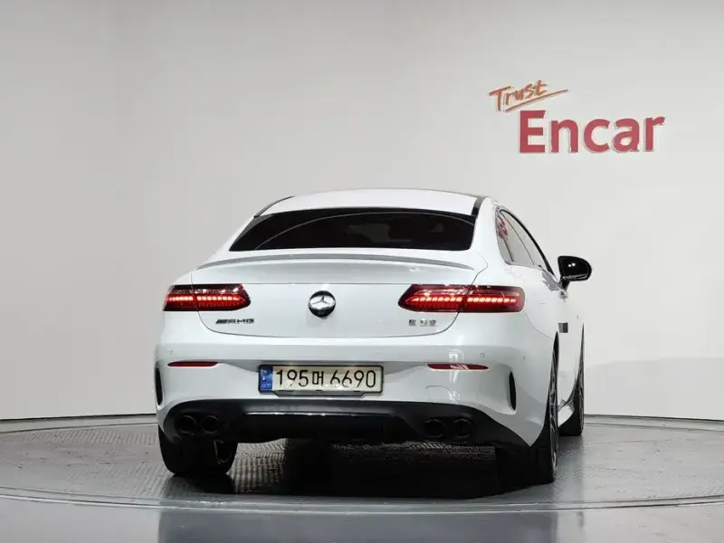 2023 Mercedes-Benz E-Класс с пробегом 44 311 км