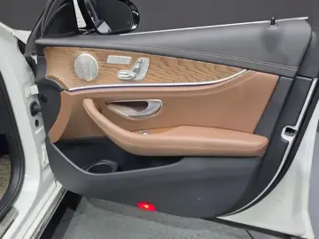 2022 Mercedes-Benz E-Класс с пробегом 59 500 км