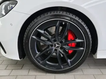 2023 Mercedes-Benz E-Класс с пробегом 44 311 км