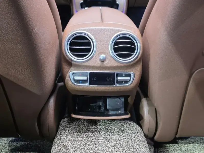 2022 Mercedes-Benz E-Класс с пробегом 59 500 км
