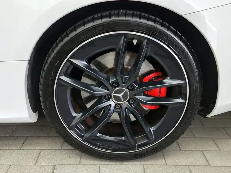 2023 Mercedes-Benz E-Класс с пробегом 44 311 км