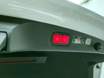 2023 Mercedes-Benz E-Класс с пробегом 44 311 км