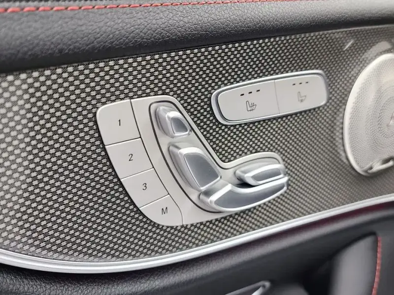 2023 Mercedes-Benz E-Класс с пробегом 44 311 км