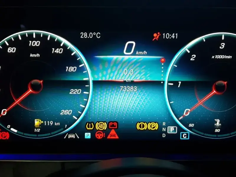 2022 Mercedes-Benz E-Класс с пробегом 73 343 км