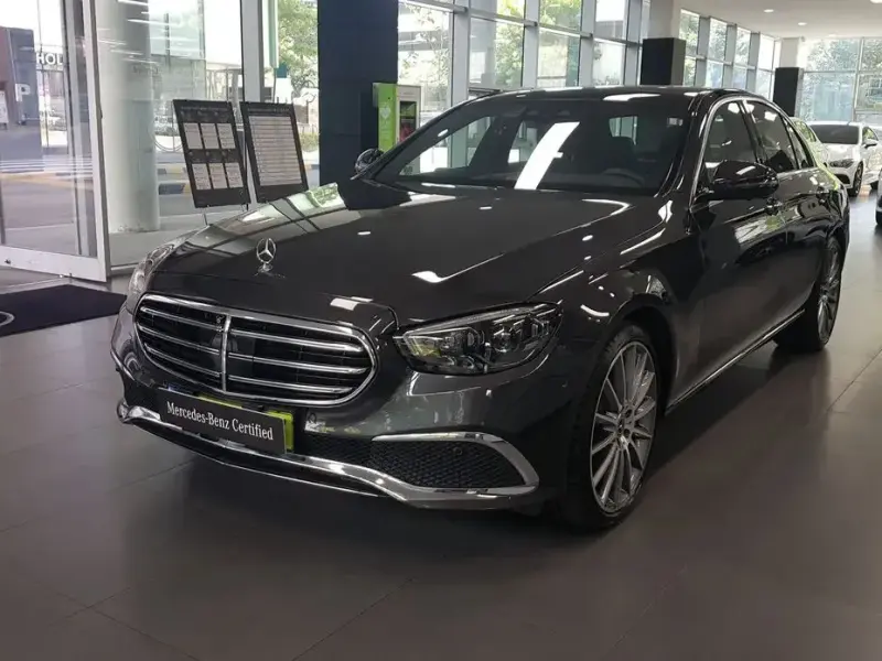 2023 Mercedes-Benz E-Класс с пробегом 3 401 км