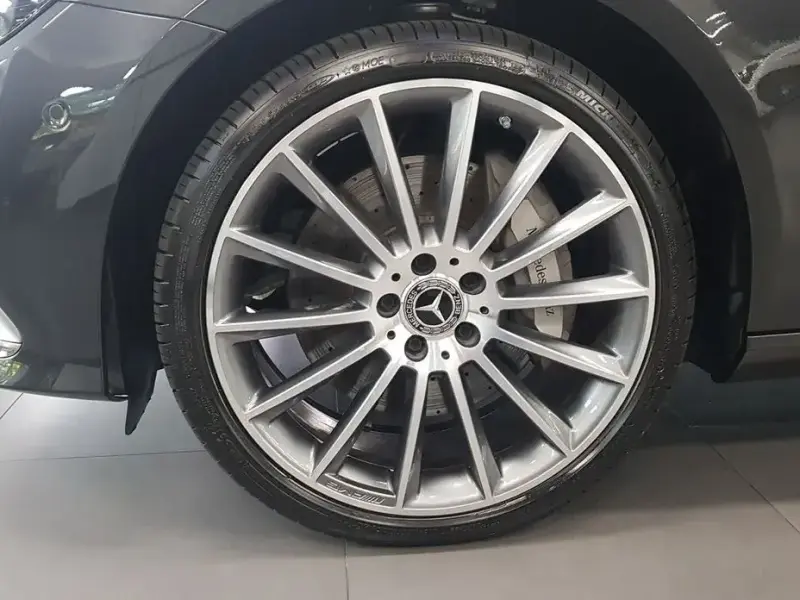 2023 Mercedes-Benz E-Класс с пробегом 3 401 км