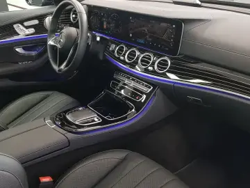 2023 Mercedes-Benz E-Класс с пробегом 3 401 км