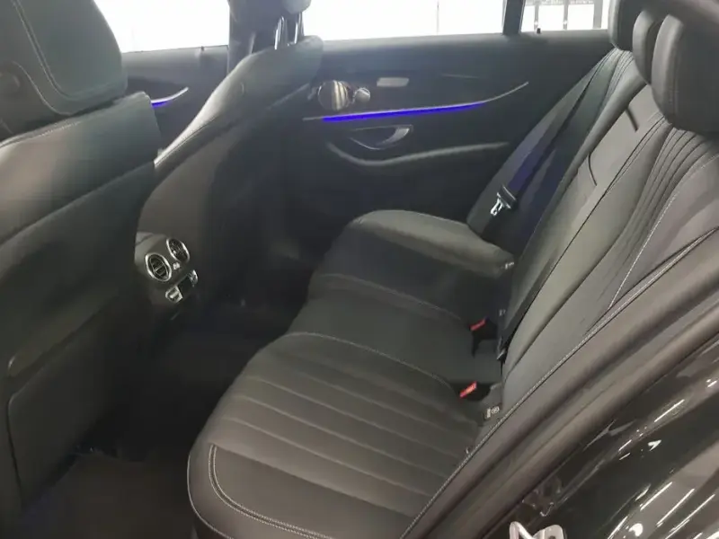 2023 Mercedes-Benz E-Класс с пробегом 3 401 км