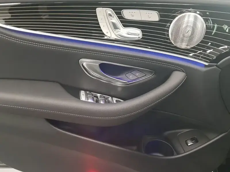 2023 Mercedes-Benz E-Класс с пробегом 3 401 км
