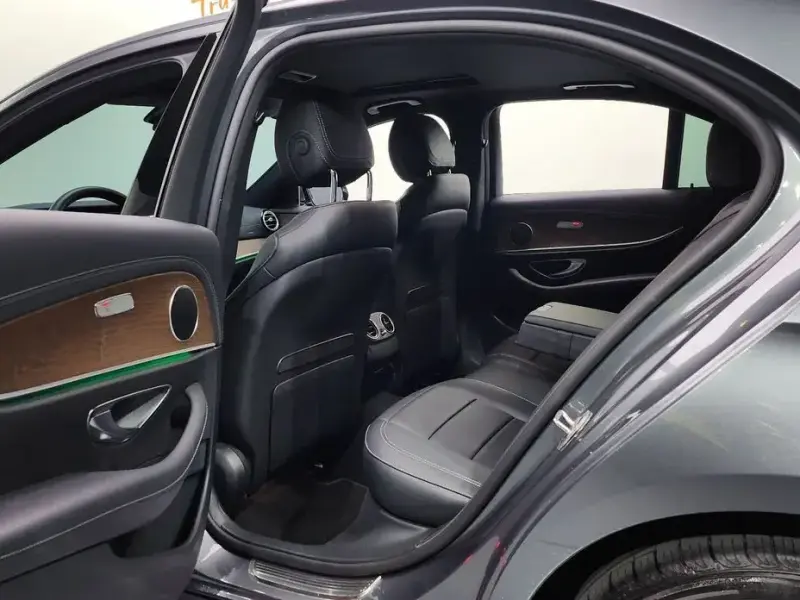 2022 Mercedes-Benz E-Класс с пробегом 54 196 км