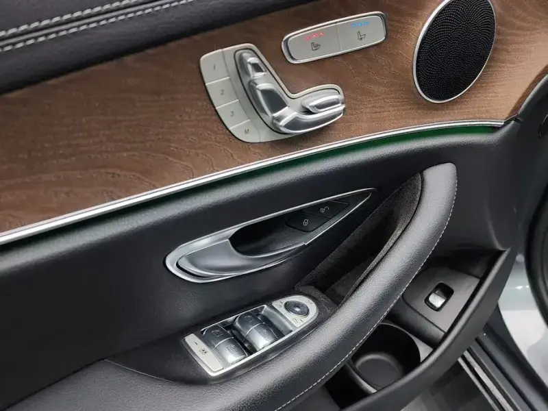 2022 Mercedes-Benz E-Класс с пробегом 54 196 км