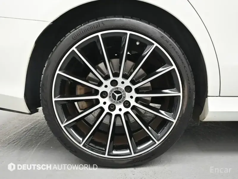 2023 Mercedes-Benz E-Класс с пробегом 38 670 км