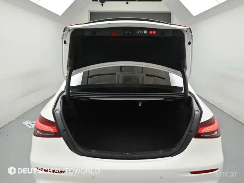 2023 Mercedes-Benz E-Класс с пробегом 38 670 км