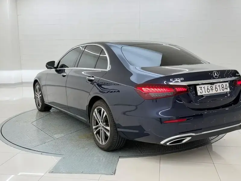 2022 Mercedes-Benz E-Класс с пробегом 31 118 км