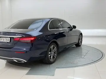 2022 Mercedes-Benz E-Класс с пробегом 31 118 км