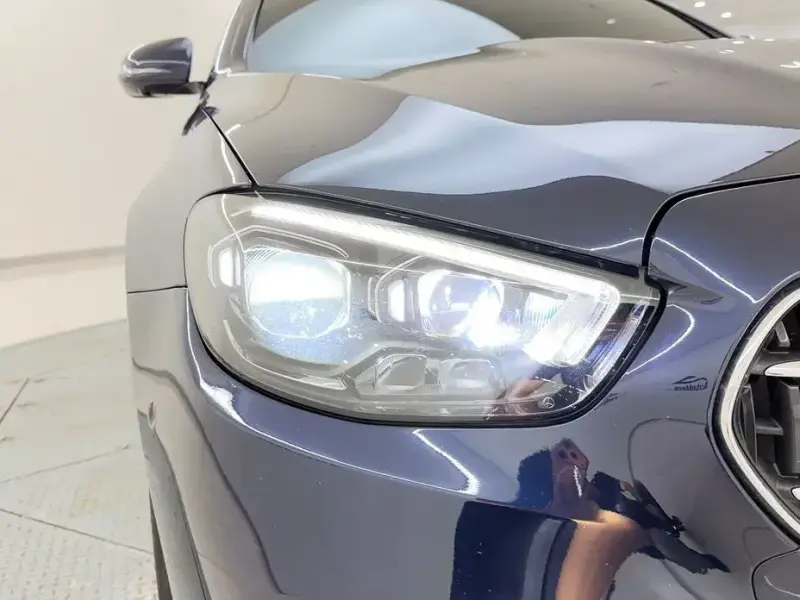 2022 Mercedes-Benz E-Класс с пробегом 31 118 км