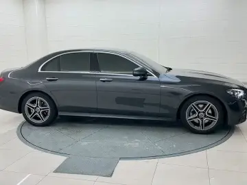 2023 Mercedes-Benz E-Класс с пробегом 45 220 км