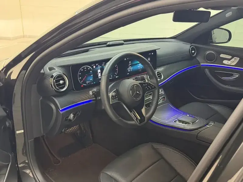 2023 Mercedes-Benz E-Класс с пробегом 45 220 км