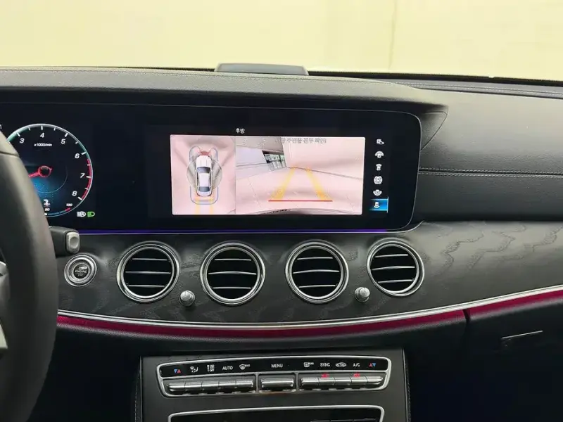2023 Mercedes-Benz E-Класс с пробегом 45 220 км