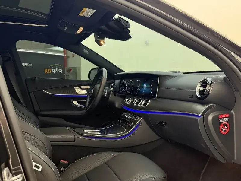 2023 Mercedes-Benz E-Класс с пробегом 45 220 км