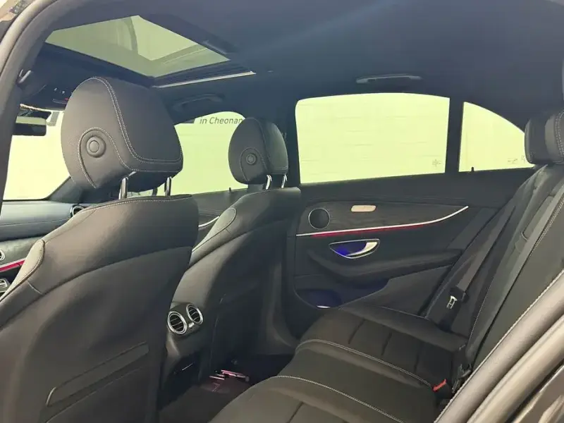 2023 Mercedes-Benz E-Класс с пробегом 45 220 км