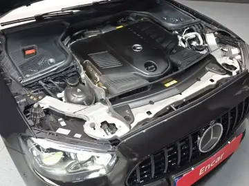 2022 Mercedes-Benz E-Класс с пробегом 90 509 км